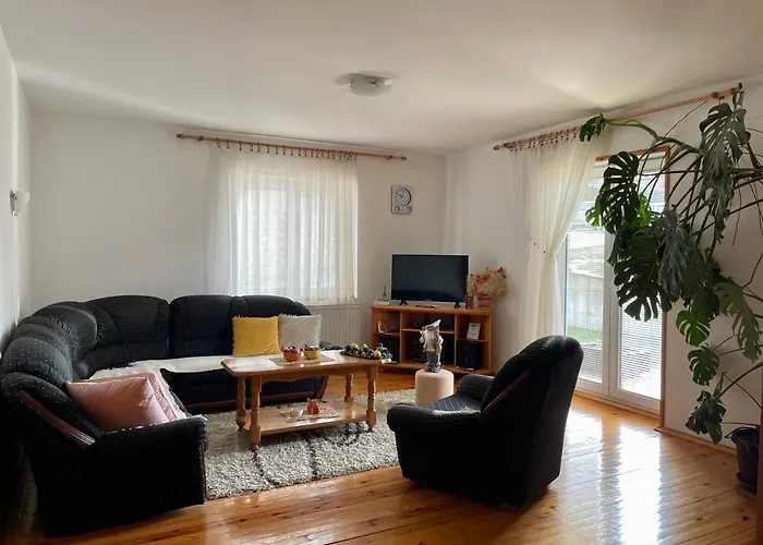 Апартаменты Mount Family *